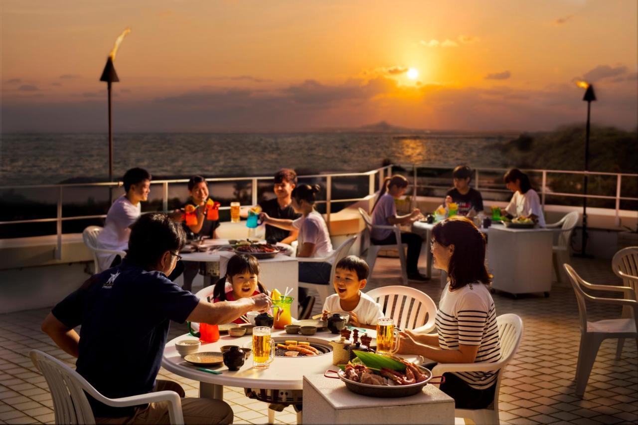 มารีนปิอาซา โอกินาวา โฮเต็ล Hotel โมโตบุ ภายนอก รูปภาพ